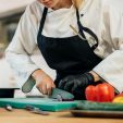 Майже у тисячі кухарів у школах і садочках виявлено стафілокок – МОЗ